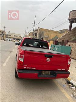 نيسان تيتان